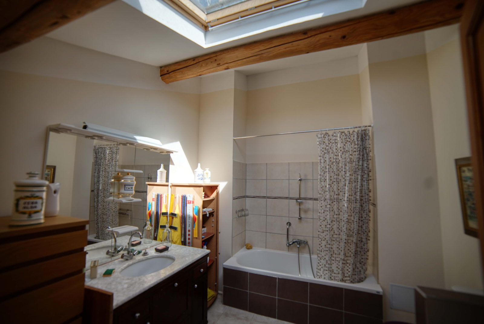 Image_, Maison de village, Grambois, ref :3478