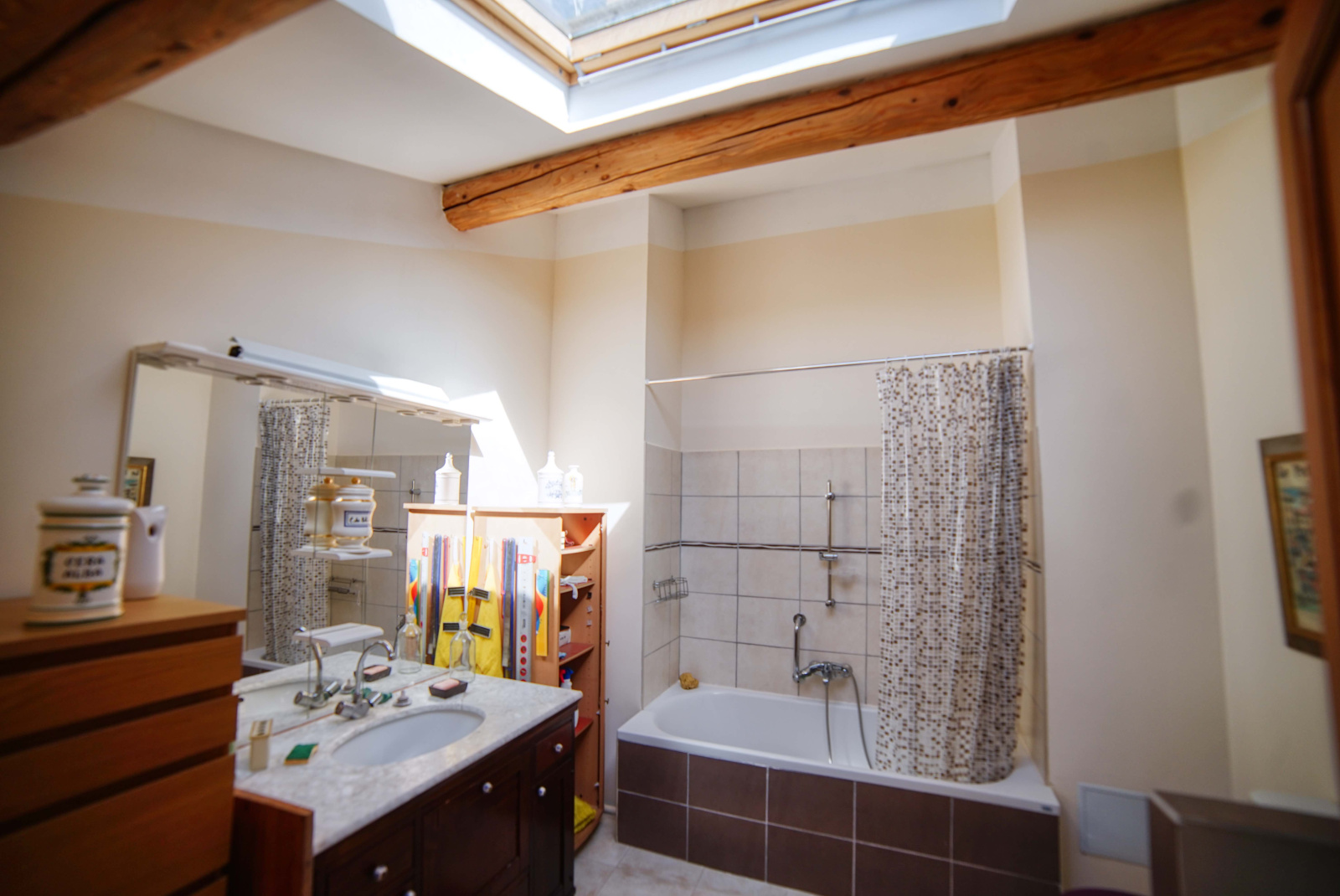 Image_, Maison de village, Grambois, ref :3478