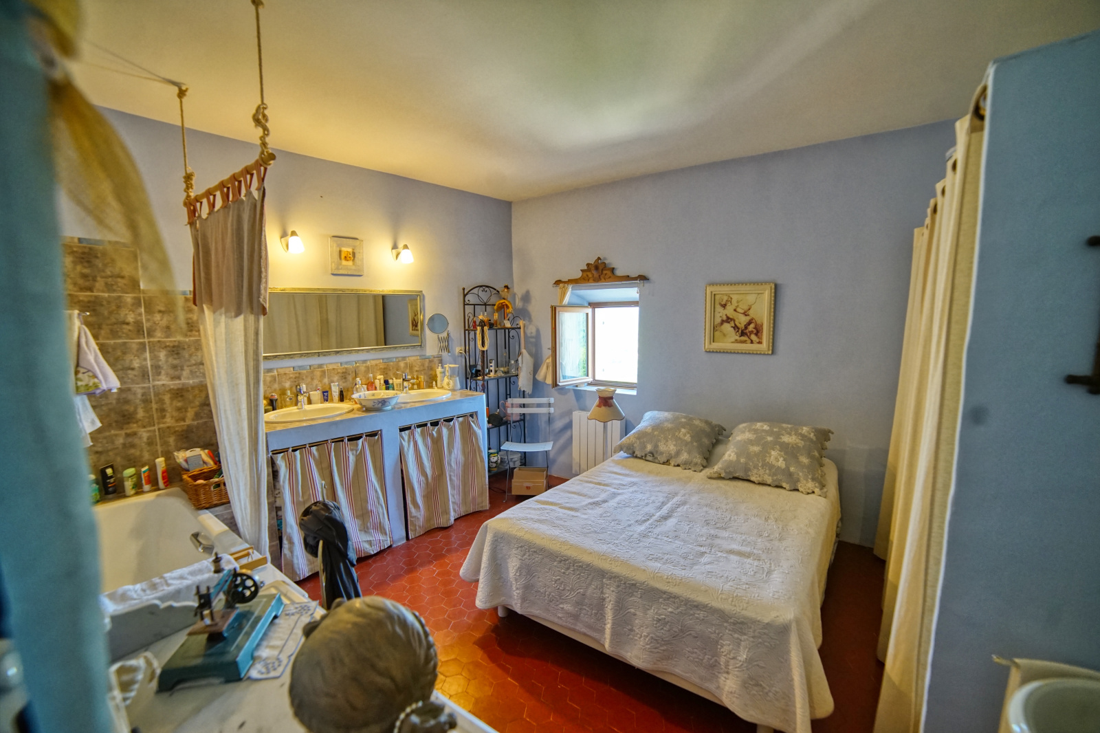 Image_, Maison de village, Grambois, ref :3491